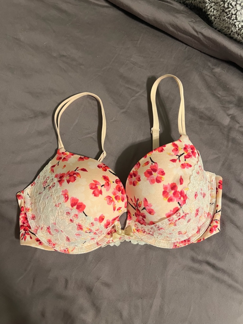 Victoria’s Floral Lace Secret Very Sexy Push Up Bra